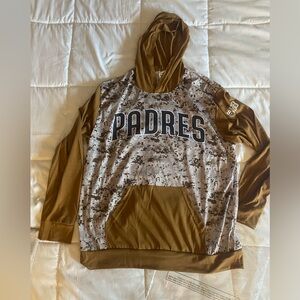 San Diego Padres Military Long Sleeve T-shirt Hoodie Size Adult Medium